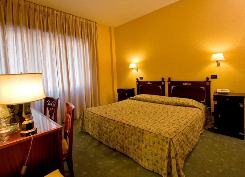 Hotel Carlo Magno 3*
